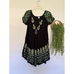 Vintage Creations Black and Green Free Size Boho Dress with Tie in front